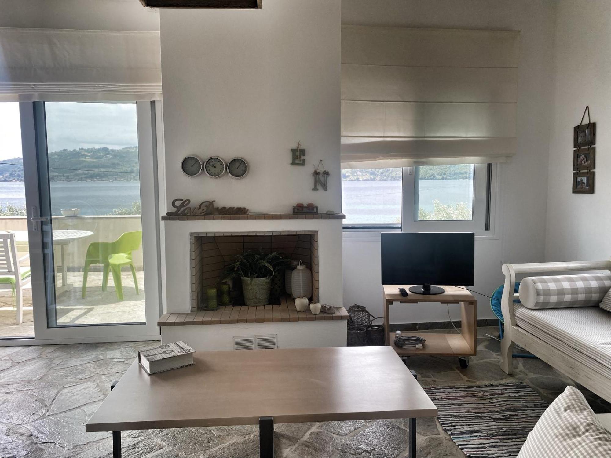 Rododafni Loft Jáltra Kültér fotó